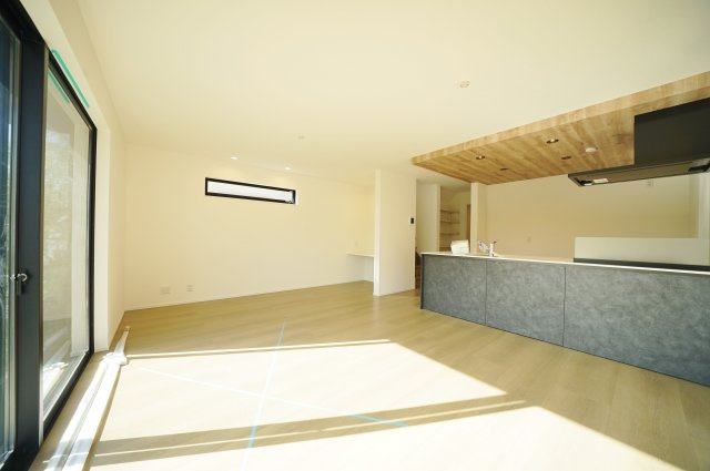 【横浜市保土ケ谷区仏向町1418-67全2棟新築戸建て】★仲介手数料無料★（仏向小学校・橘中学校）