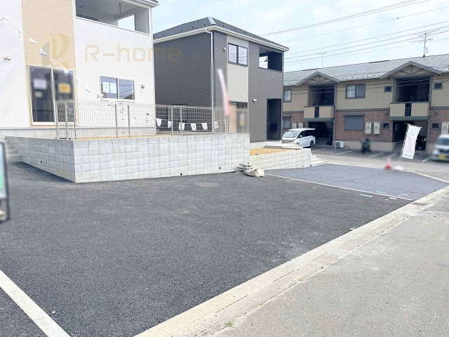 かすみがうら市下稲吉第14-II期　新築戸建て　8号棟の駐車場|カースペースは2台お停めいただけます♪