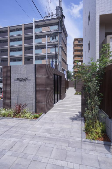 【エントランス】 | 仲介手数料０円！HPに初期費用掲載！レフィナード博多