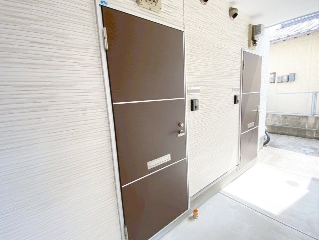 《オーナーチェンジ》ベルフィールカレン箱崎の玄関|【共用部】1階玄関
