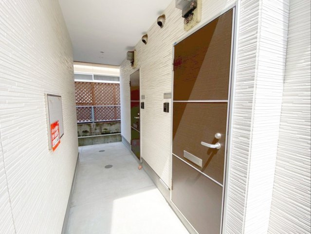 《オーナーチェンジ》ベルフィールカレン箱崎のその他共用部分|【共用部】1階玄関