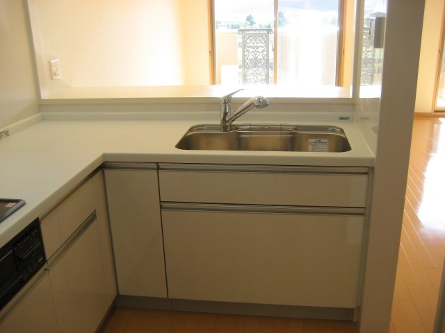 サントノーレ大内御堀のキッチン