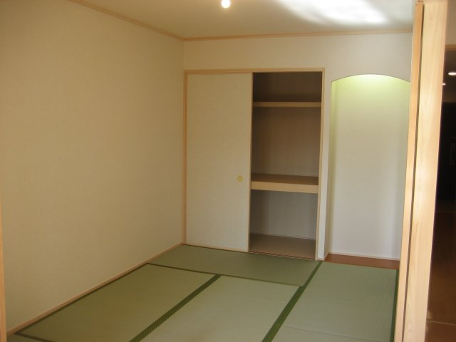 サントノーレ大内御堀の和室