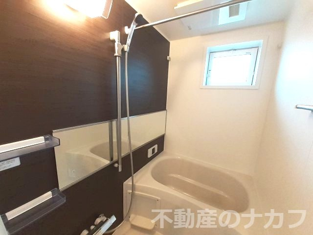グランシャリオ入地の浴室|※過去の室内写真のため現況と異なる場合があります
