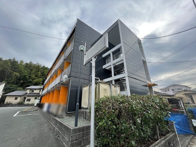 レオパレスＵＣＨＩＫＯＳＨＩの外観