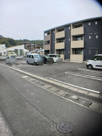 Ｖｅｎｔ　Ｖｅｒｔ　Ⅴの駐車場