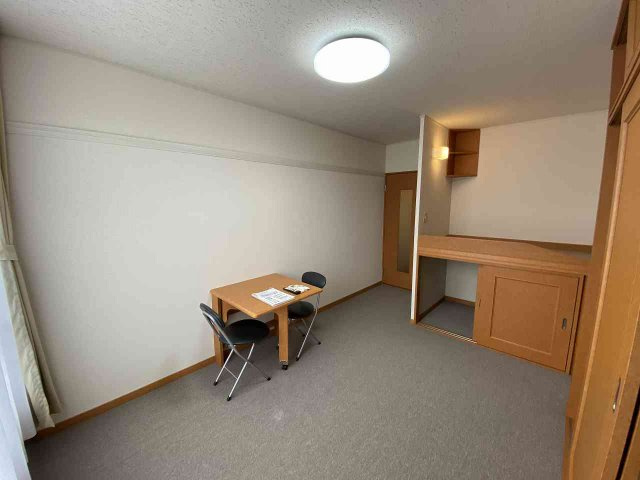 レオパレス下硯川の居間・リビング|設備・仕様は号室により異なる為、現況を優先致します。