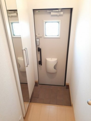 【玄関】 | プリートＢ