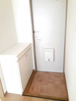 【玄関】 | 松岡ハイツＡ