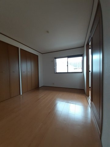 アクティブの内装