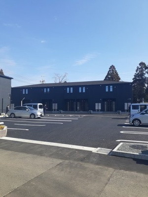 【駐車場】 | コンフィアンサ　クワトロ