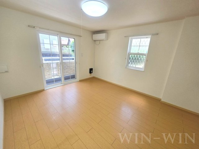 アンベル・ルピナスの洋室