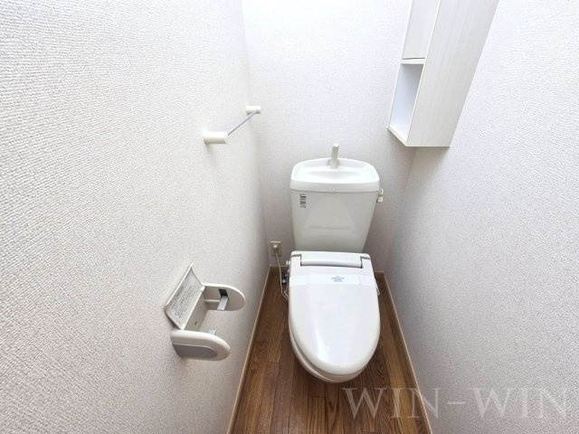 アンベル・ルピナスのトイレ