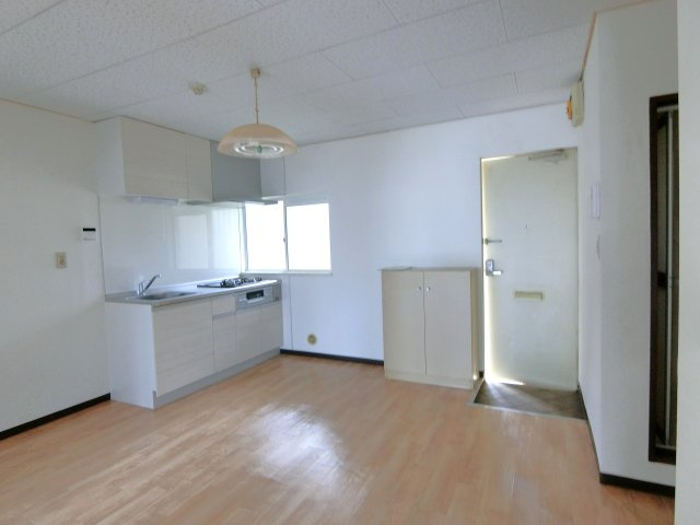 ベルテ東金の居間・リビング