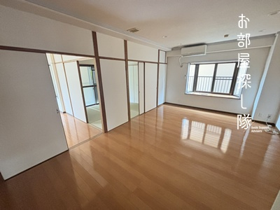 サンハイツミユキの居間・リビング