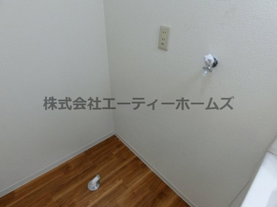 【その他】 | リバーサイドタウンA | 洗濯機置き場