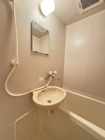 プラシード六甲の浴室