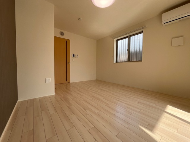 アジュールの洋室