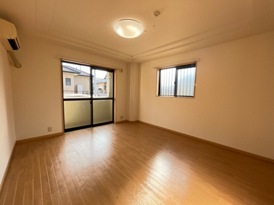 【居間・リビング】 | ｂｉｅｎｖｉｖｒｅ楡木Ⅱ