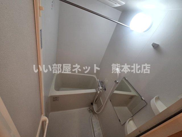 レジデンスフラワーの浴室