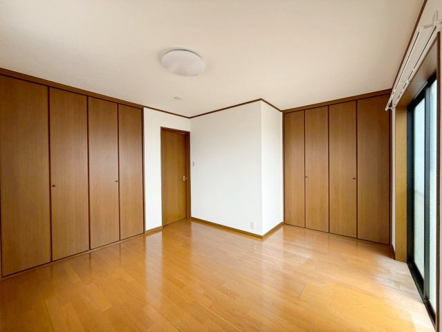 嵯峨野嵯峨ノ段町の洋室