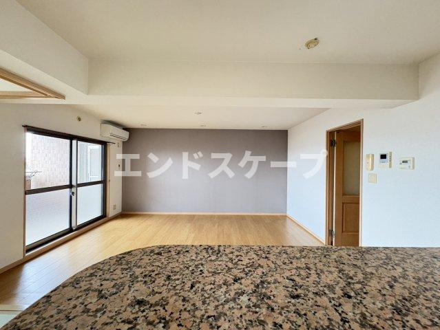 クレサンテームの居間・リビング|高崎、前橋のお部屋探しはエンドスケープまで！お客様の理想お聞かせ下さい♪