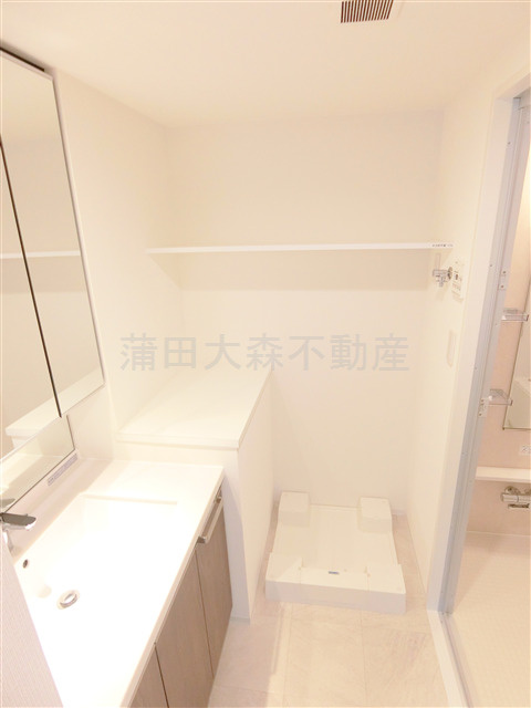 クレストコート池上六丁目の洗面所|洗面所　独立洗面台　室内洗濯機置場