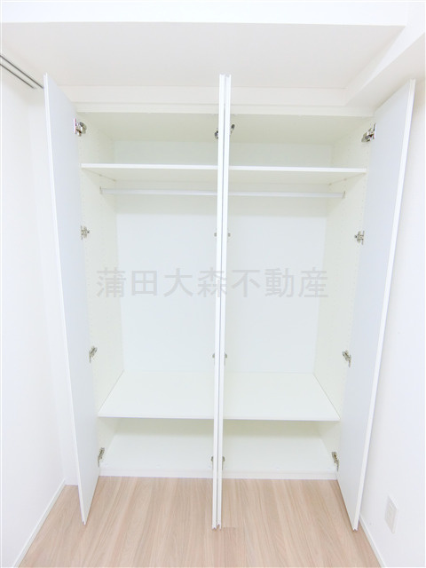 クレストコート池上六丁目の収納|収納　洋室　3帖クローゼット