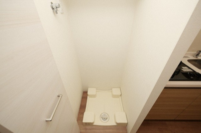 【設備】 | ディクス福島レジデンス | 洗濯機置き場です