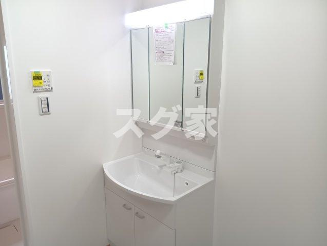 福知山市土師中古戸建の独立洗面台