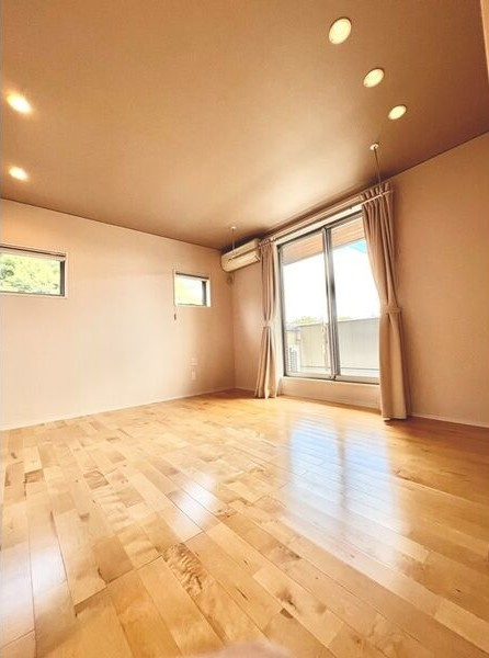 五色園４丁目戸建の居間・リビング