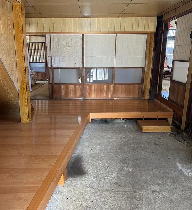 福島県南会津郡南会津町宮沢字居平の玄関|昔ながらの大きな玄関です