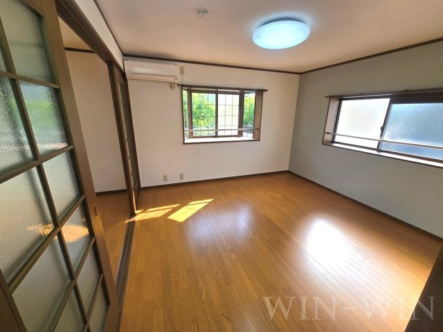 アコールの寝室