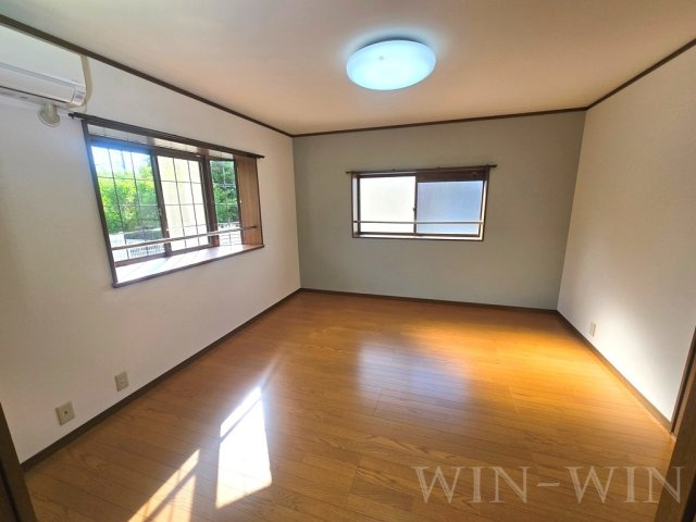 アコールの寝室