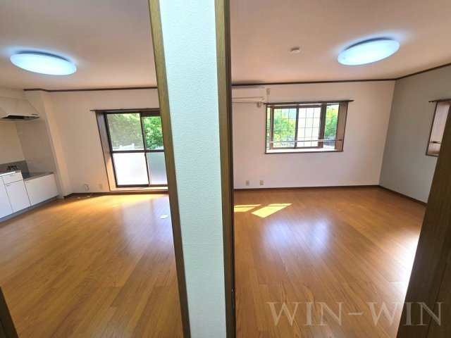 アコールの居間・リビング