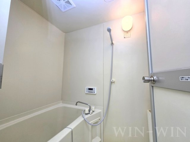 アコールの浴室