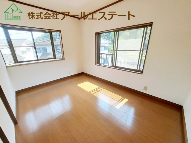 姫路市夢前町菅生澗　　中古戸建の寝室