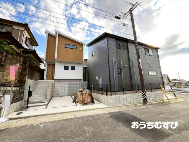 守山区深沢3期(全3棟)の前面道路含む現地写真