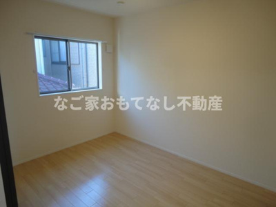 【寝室】 | ルーエ大彦 | ※同タイプ写真