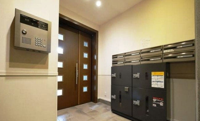 グランシャリオ壱番館のロビー