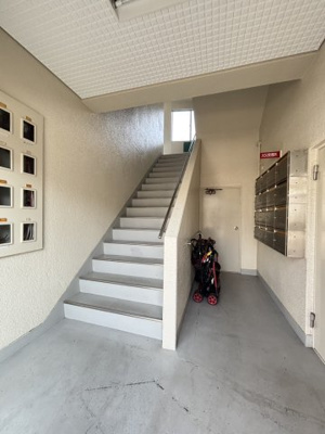 【エントランス】 | 伸和コーポ