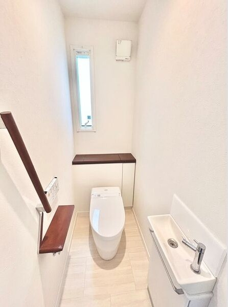 平針台１丁目戸建のトイレ