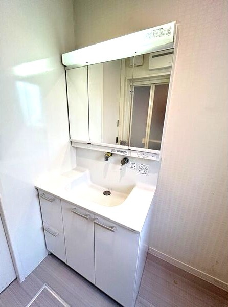 平針台１丁目戸建の洗面所