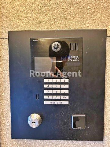 パークアクシス新栄のエントランス