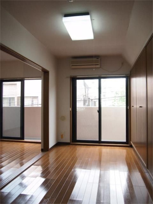 【居間・リビング】 | ルーブル新宿西落合ＩＩ