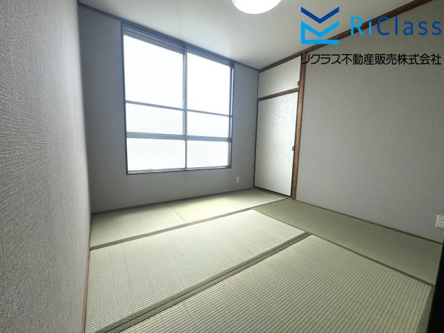 塚口コーポラスの和室|和室があれば、来客や子供用のスペースとして活躍します