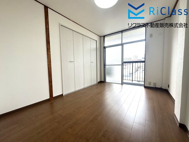 塚口コーポラスの寝室