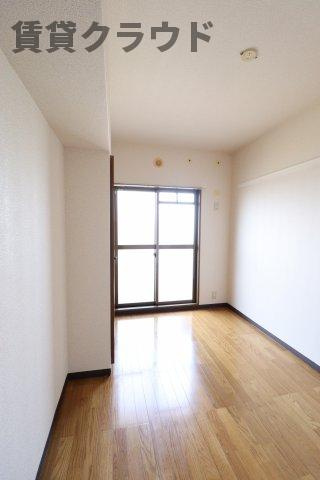 ビューコート学園台の洋室|ゆったりした洋室です