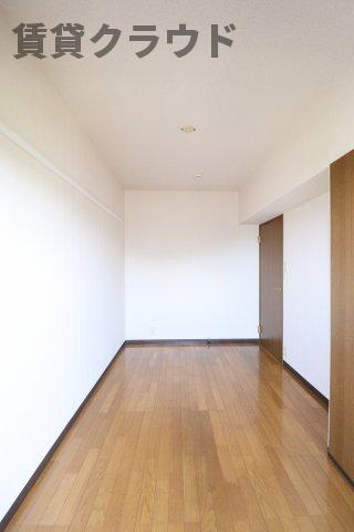 ビューコート学園台の居間・リビング|ゆったりとしたリビングです