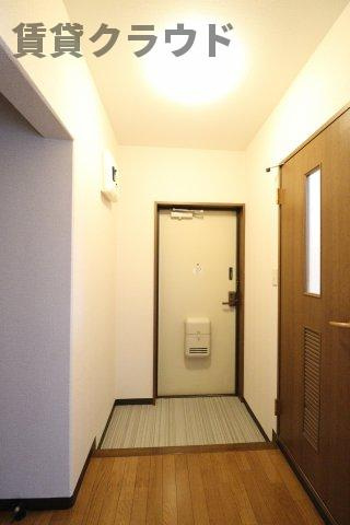 ビューコート学園台の玄関|ゆったりとした玄関です